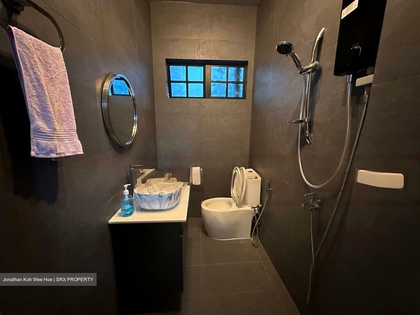 Pasir Ris Beach Park (D18), Semi-Detached #458565361